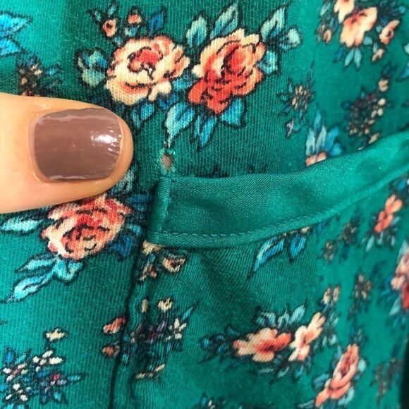 Victoria’s Secret Vintage Gold Label PJ Top Floral - Picture 5 of 6